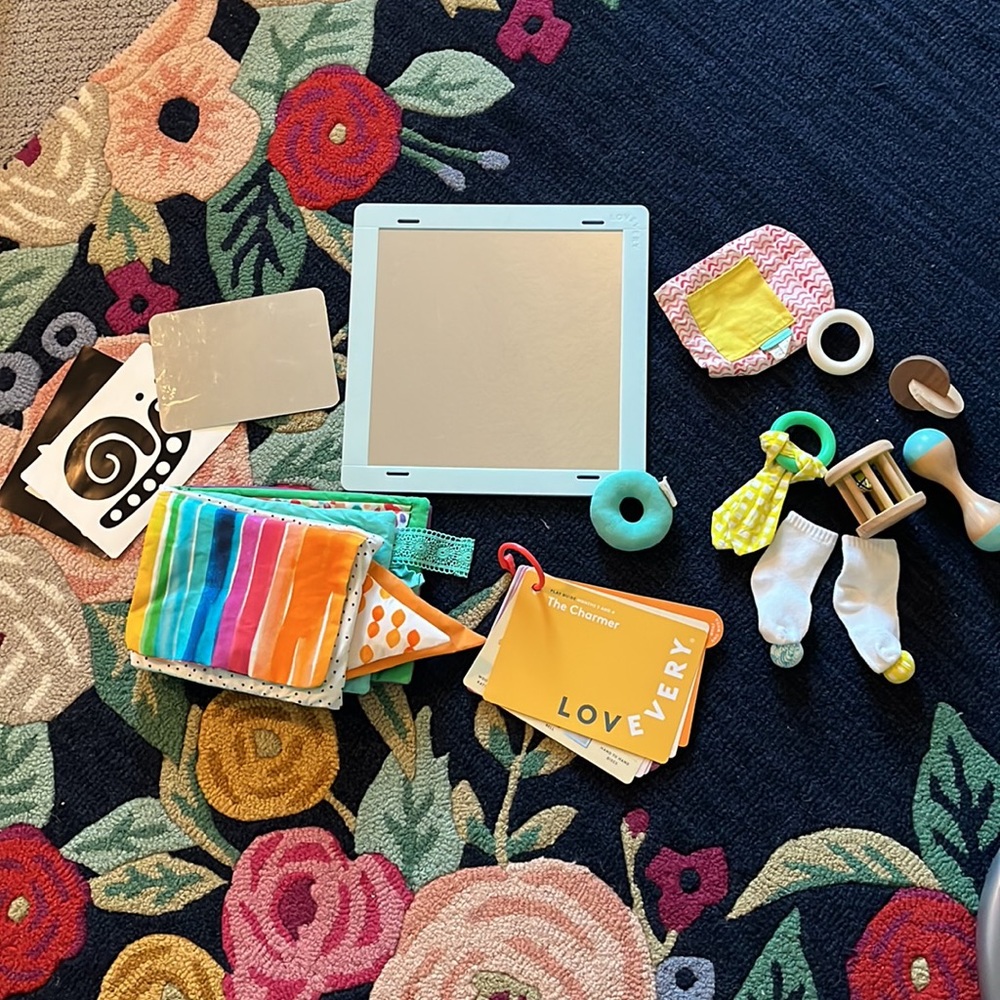 Lovevery Play Kit The Charmer 3 and 4 months